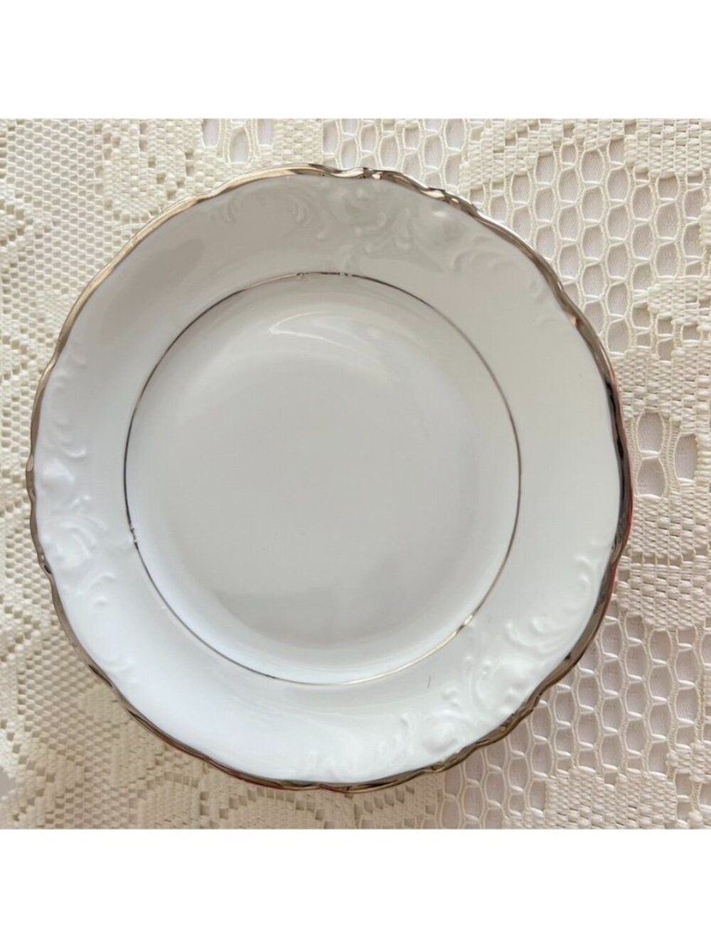 Wawel China Set of 4 Dessert Plates Embossed White Platinum Trim Made in Poland
